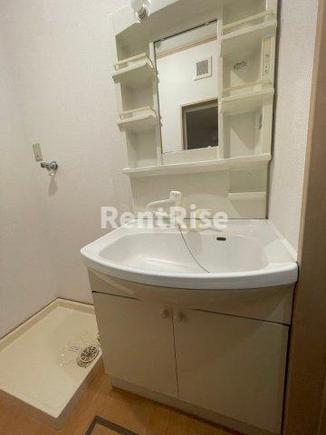 プラッサムコート小郷Ｂの洗面所