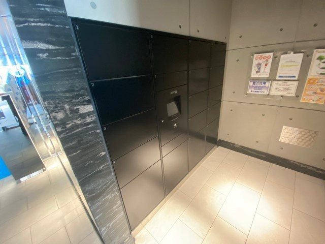Ｓ－ＲＥＳＩＤＥＮＣＥ宇品５丁目Ⅱのロビー