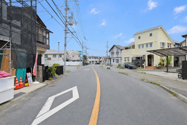 ハピクルタウン伊丹市瑞原3丁目新築一戸建て│4LDK+駐車1台可のその他|東側公道幅員8ｍ