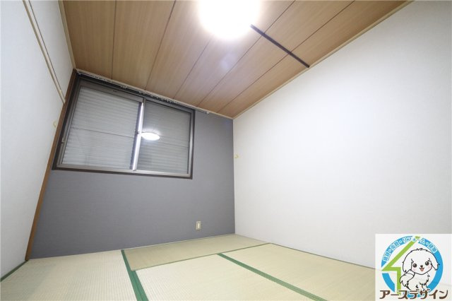 アーバン松陰の和室