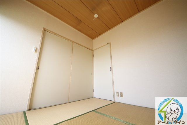 アーバン松陰の和室