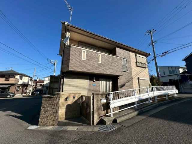 南西角地　人丸小学校 区　明石市荷山町　良質戸建の前面道路含む現地写真