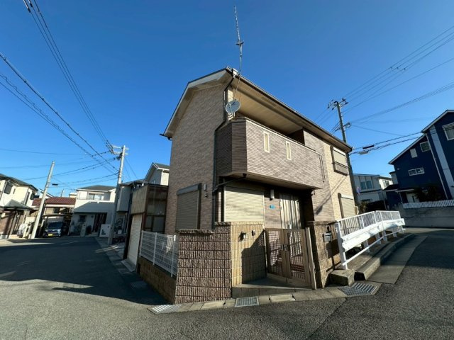 南西角地　人丸小学校 区　明石市荷山町　良質戸建の前面道路含む現地写真