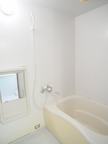 プラティーク　ヴィラの浴室