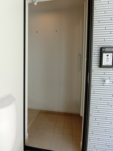 ヒカルサ米子Ⅱの玄関