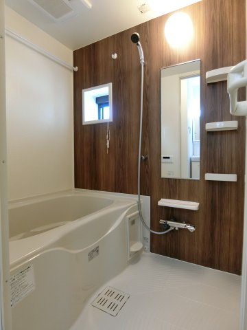 ヒカルサ米子Ⅱの浴室