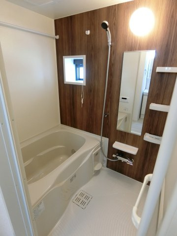 ヒカルサ米子Ⅱの浴室