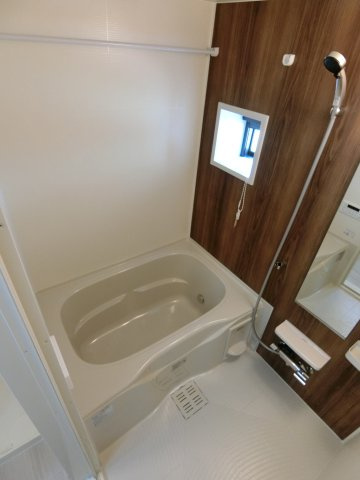 ヒカルサ米子Ⅱの浴室