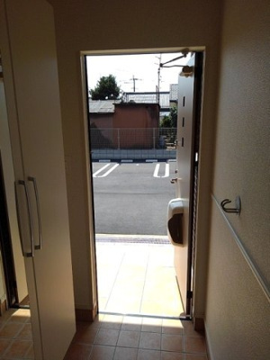 【玄関】 | ドッグ・ウッド・ベル | 落ち着いた玄関です