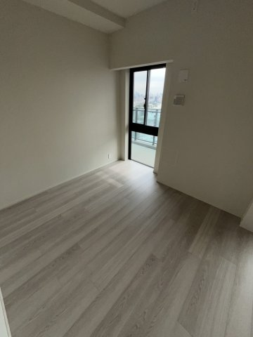 ザ・タワー十条の洋室