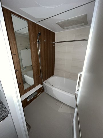 ザ・タワー十条の浴室