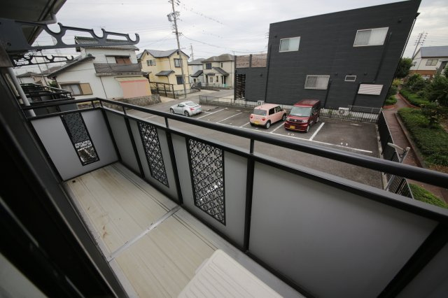 ハイライズ石川のバルコニー