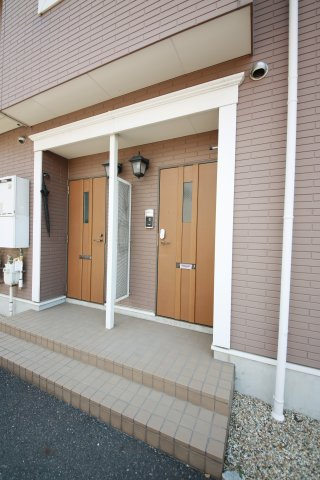 ネオブライト　カコのエントランス