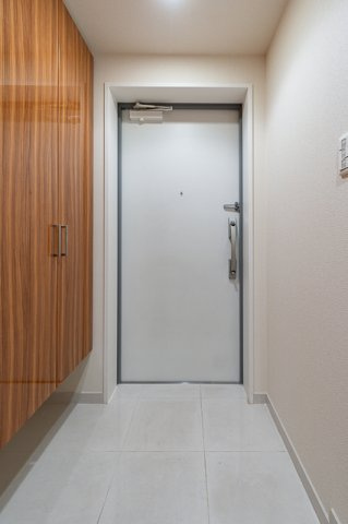 パークホームズ成増マークレジデンスの玄関|※写真は同タイプ住戸です。