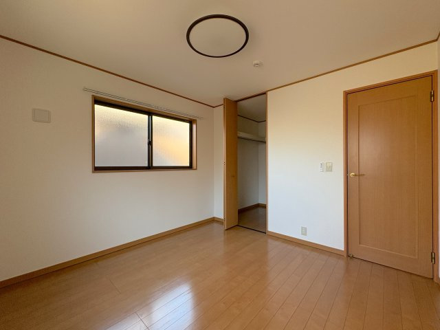 【寝室】 | 本庄市東台　中古戸建