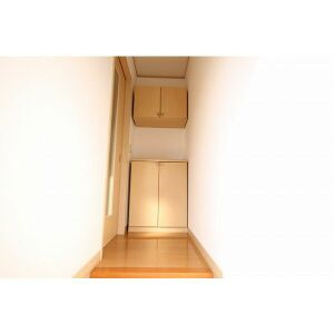 プラッサムコート小郷Bの玄関