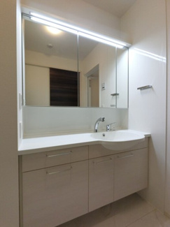 【洗面所】 | カーサ アンビシオン