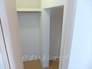 広島市安佐北区深川５丁目のアパートの設備|ウォークインクローゼット