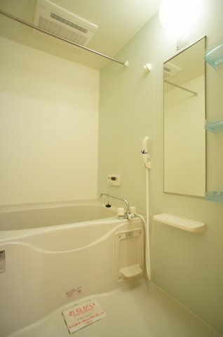 アンダー・リバーの浴室