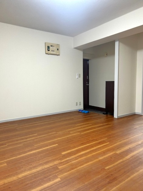 広和レジデンスの居間・リビング|LDK