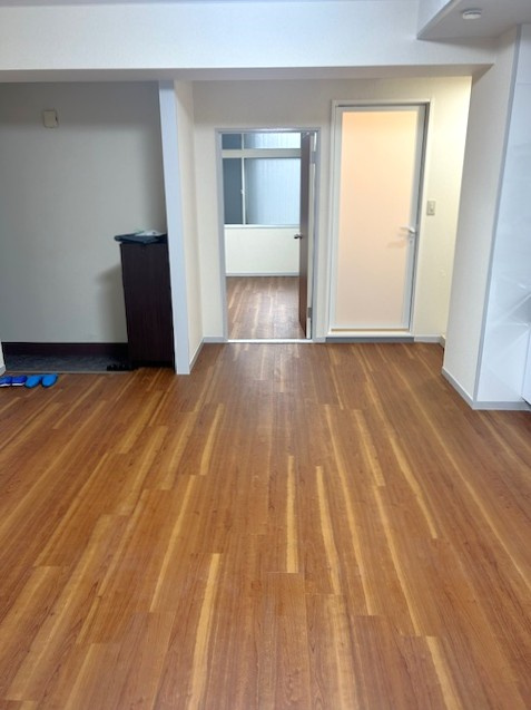 広和レジデンスの居間・リビング|LDK