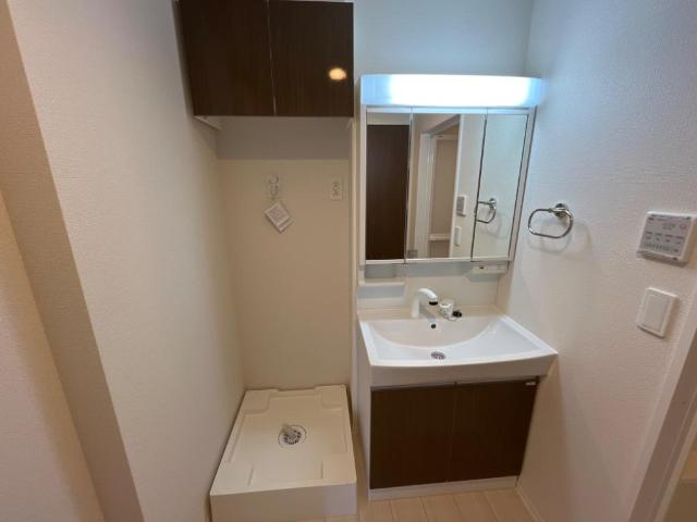 （仮称）市原市姉崎新築アパートの洗面所|洗髪洗面化粧台（イメージ）