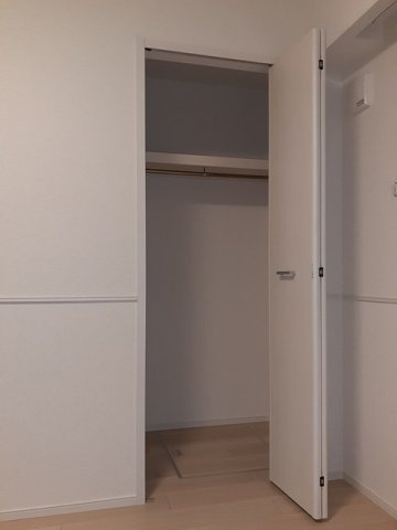 ルミエールＡの収納|大きなものも収納できそうです