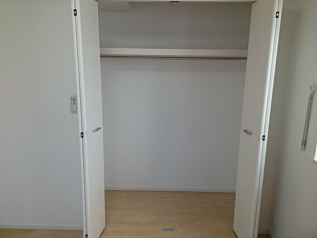 クラージュの収納|小物を収納するのに便利です