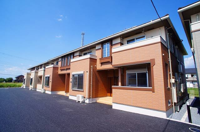 メゾン　カルム　Ⅱ