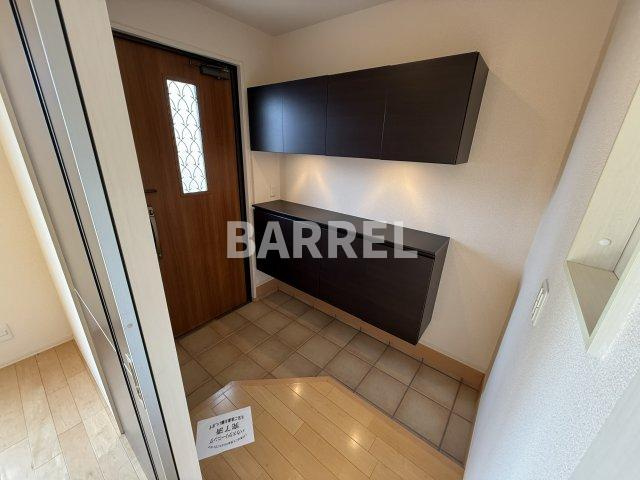 サンシャインパルクA棟の玄関