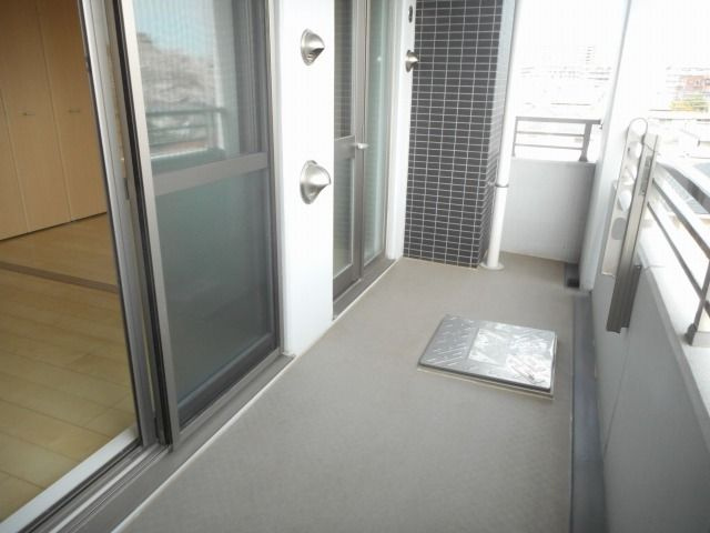 アベニール国立のバルコニー