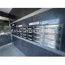 アベニール国立のエントランス