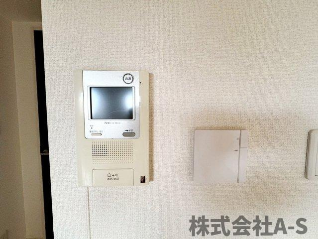 プレサンスNAGOYA桜通ビッグビートのセキュリティ|同間取り画像使用
実際のお部屋と色などが異なる場合がございます。