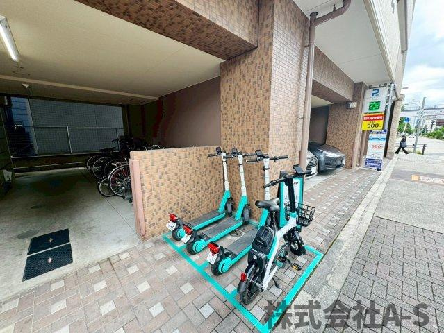 プレサンスNAGOYA桜通ビッグビートのその他共用部分|同間取り画像使用
実際のお部屋と色などが異なる場合がございます。