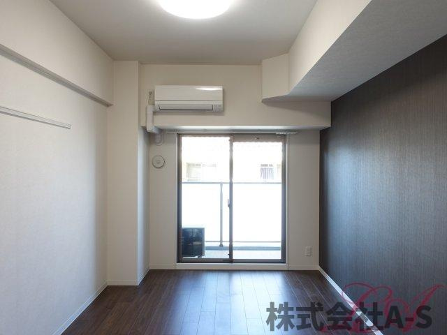 ディアレイシャス浅間町の居間・リビング|同間取り画像使用
実際のお部屋と色などが異なる場合がございます。