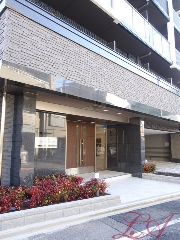 ディアレイシャス浅間町のエントランス|同間取り画像使用
実際のお部屋と色などが異なる場合がございます。