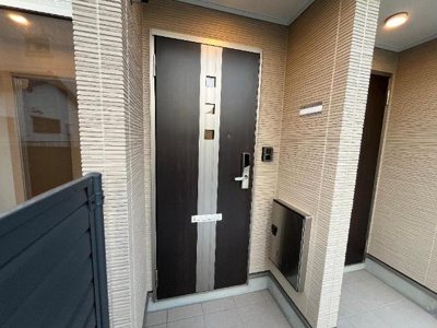 【玄関】 | 南区下石田２丁目新築アパート　Ａ棟 | 玄関（イメージ）