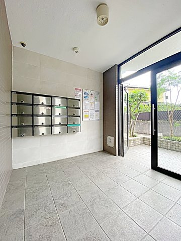 グランシャリオのロビー|清潔なロビーです