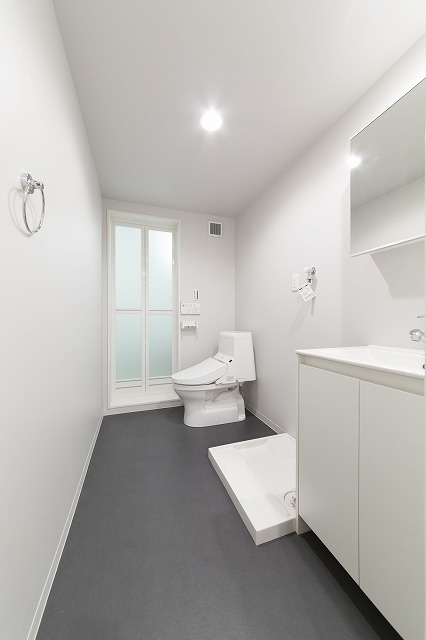 ＲＥＦＩＮＥＤ　ＴＡＳＴＥ　小塚の洗面所|使いやすい洗面所です