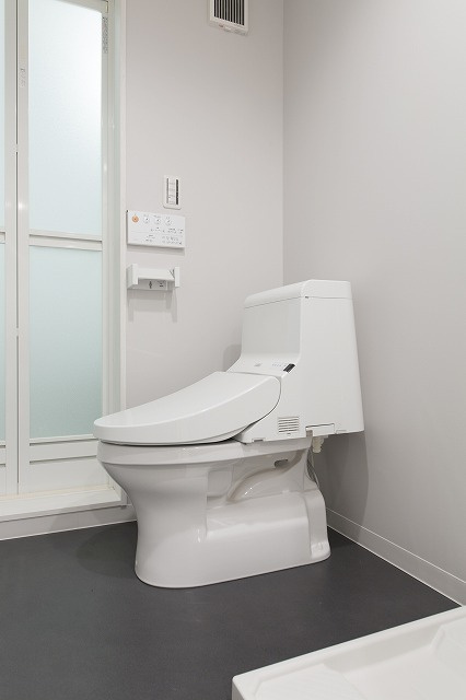 ＲＥＦＩＮＥＤ　ＴＡＳＴＥ　小塚のトイレ|コンパクトで使いやすいトイレです