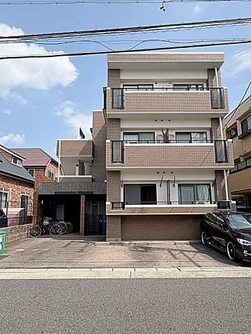 グランモール一社