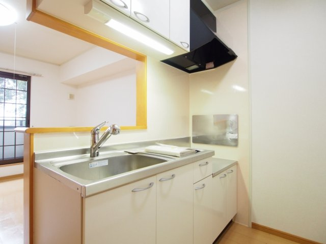【キッチン】 | ランドコア木屋瀬 | きれいなキッチンです