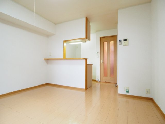 【居間・リビング】 | ランドコア木屋瀬 | 使いやすい居間です