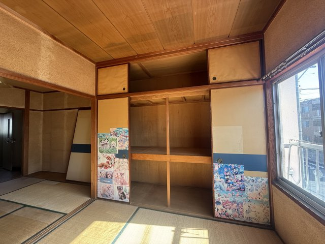 広田町１－７２住居付店舗の収納