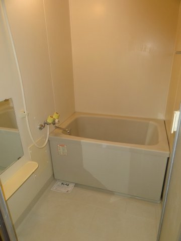 メゾングリーン３５６の浴室|きれいなお風呂です