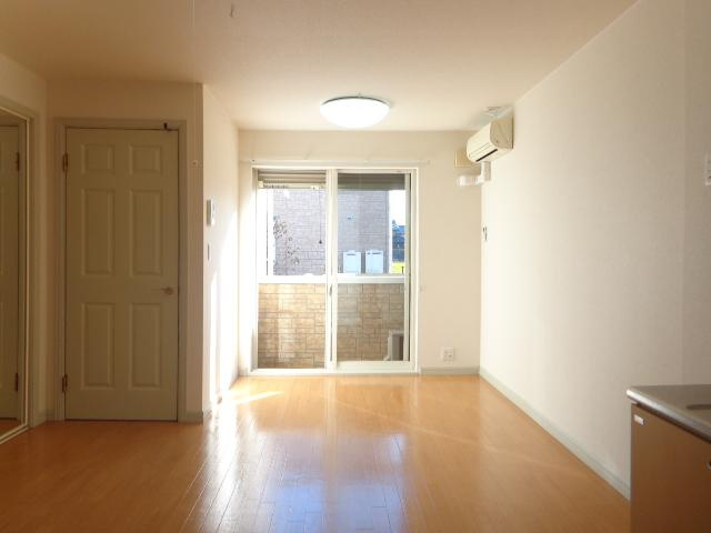 【居間・リビング】 | スターテラスB | リビング