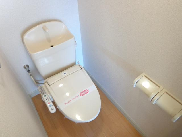 【トイレ】 | スターテラスB | シャワー付トイレ