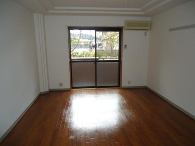 【居間・リビング】 | メイプル・パラーシオ | 洋室