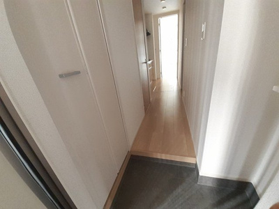 【玄関】 | メゾンブリエ