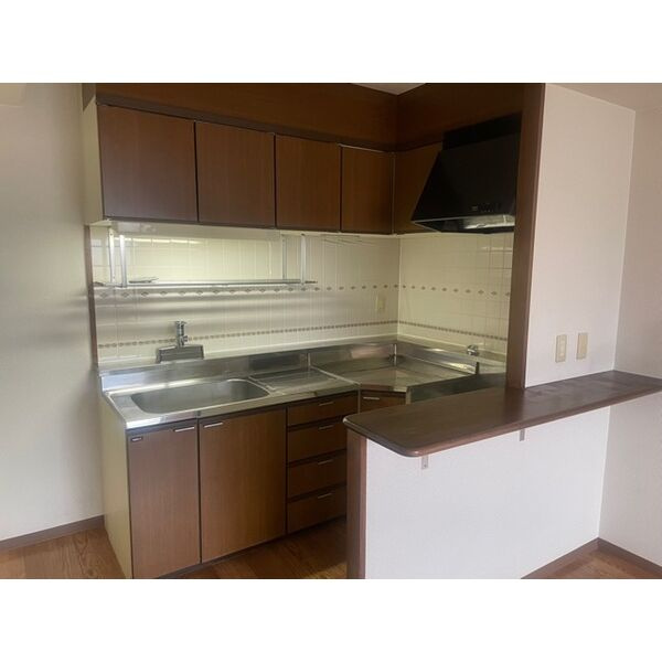 ロイヤルヴェール山下のキッチン